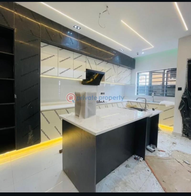 5 bedroom Detached Duplex For Sale Magodo Phase 1 Magodo GRA Phase 1 Ojodu Lagos - 18