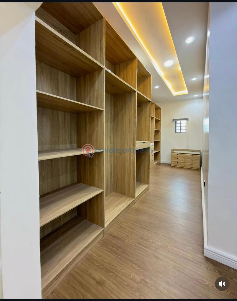 5 bedroom Detached Duplex For Sale Iyana Ipaja Gowon Estate Ipaja Lagos - 15