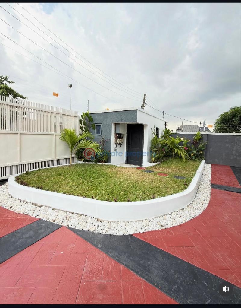 5 bedroom Detached Duplex For Sale Iyana Ipaja Gowon Estate Ipaja Lagos - 1