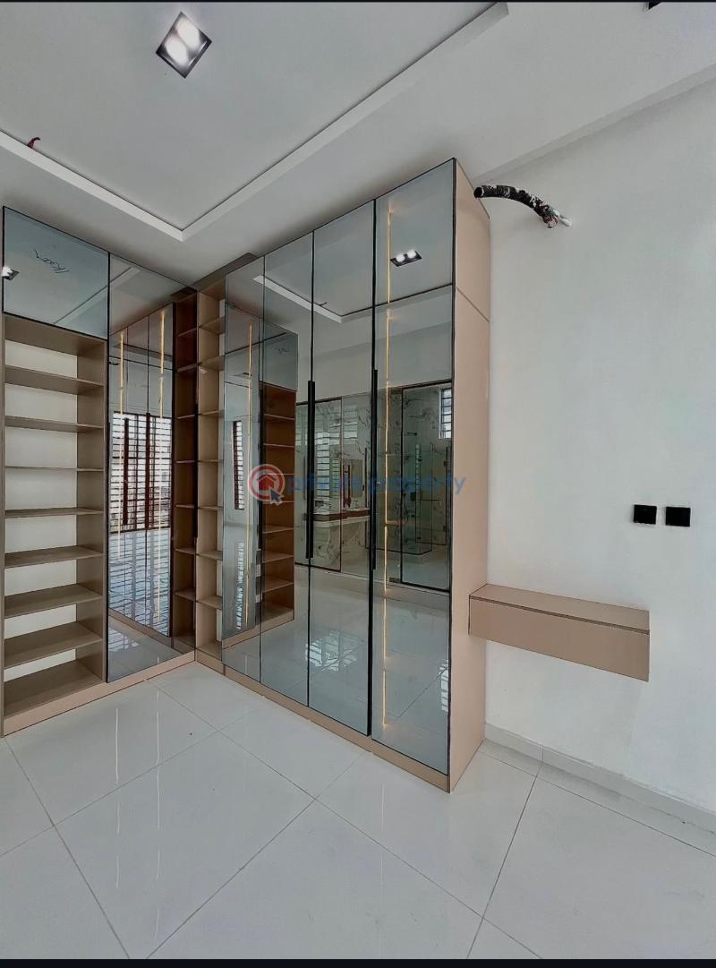5 bedroom Detached Duplex For Sale Chevron Lekki Chevron Drive Lekki Lagos - 12