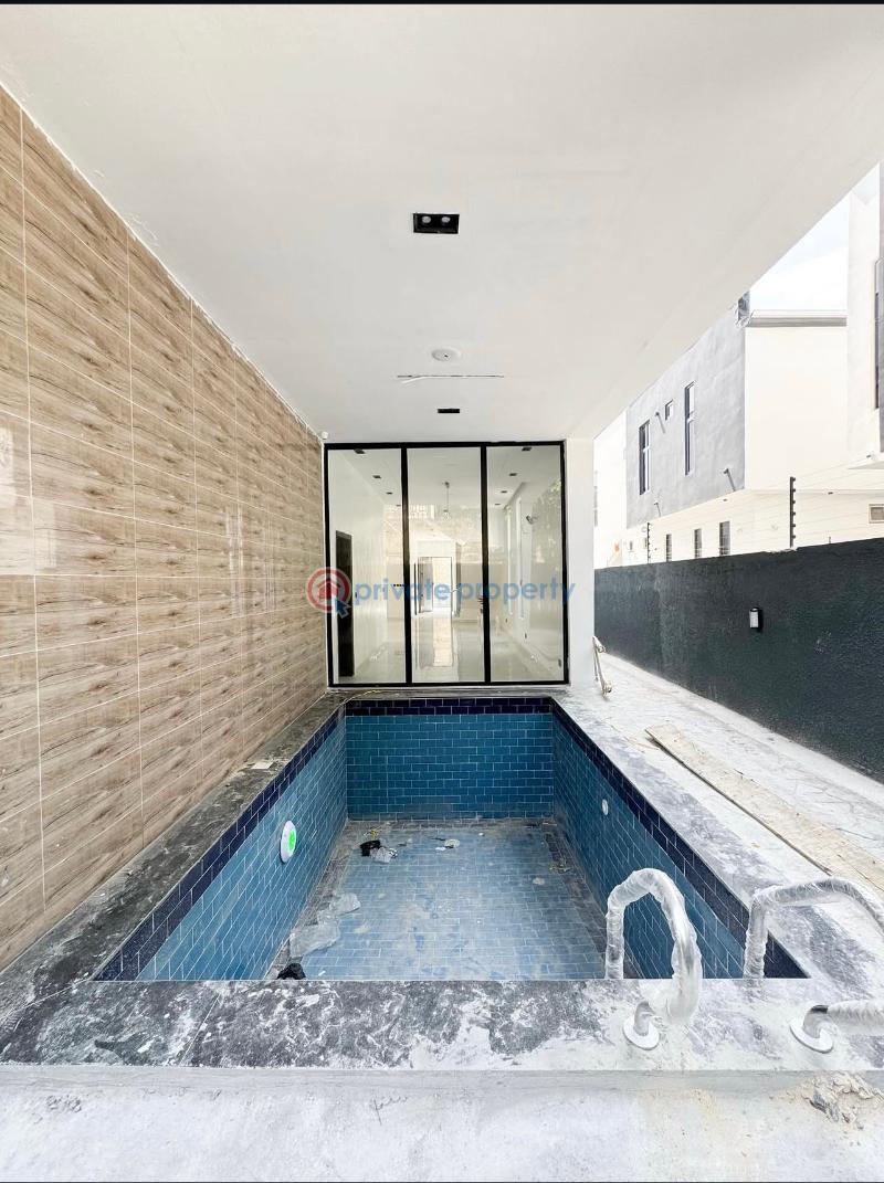 5 bedroom Detached Duplex For Sale Chevron Lekki Chevron Drive Lekki Lagos - 4