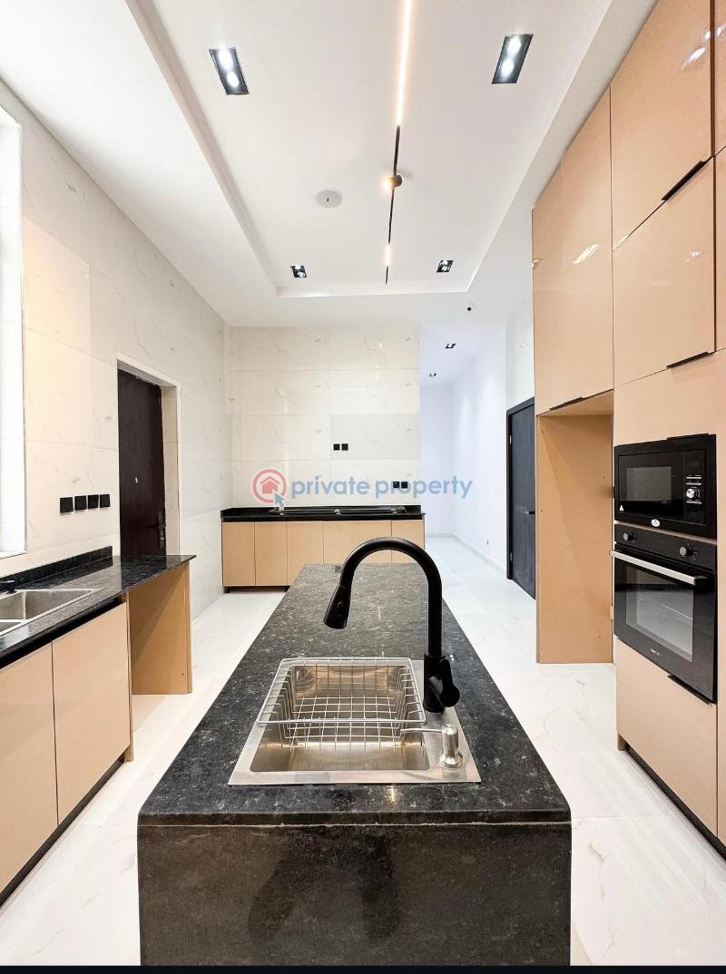 5 bedroom Detached Duplex For Sale Chevron Lekki Chevron Drive Lekki Lagos - 12