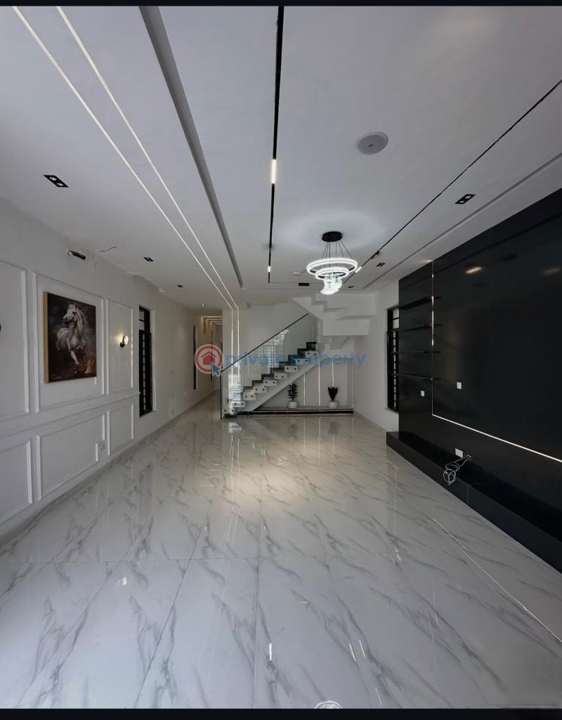 5 bedroom Detached Duplex For Sale Chevron Lekki Lagos Lekki Lagos - 1