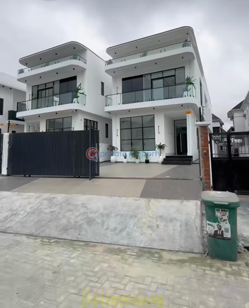 5 bedroom house with a pool and bq in chevron lekki - 10 5 bedroom Duplex For Sale Chevron Lekki Chevron Drive Lekki Lagos - 10