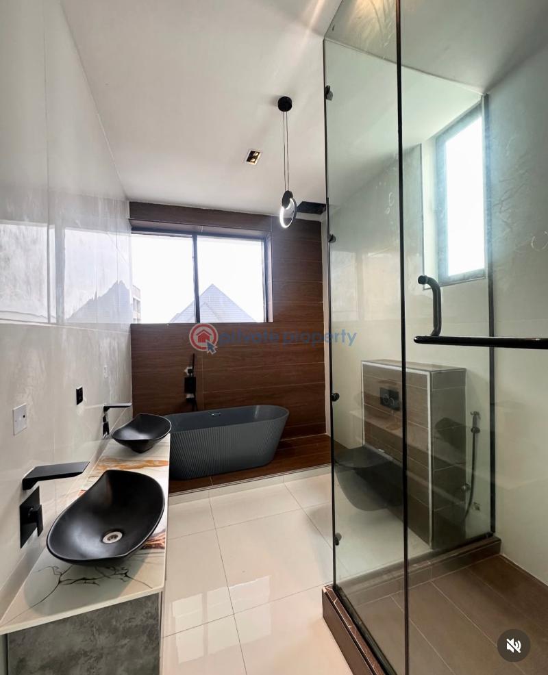 5 bedroom house with a pool and bq in chevron lekki - 7 5 bedroom Duplex For Sale Chevron Lekki Chevron Drive Lekki Lagos - 7