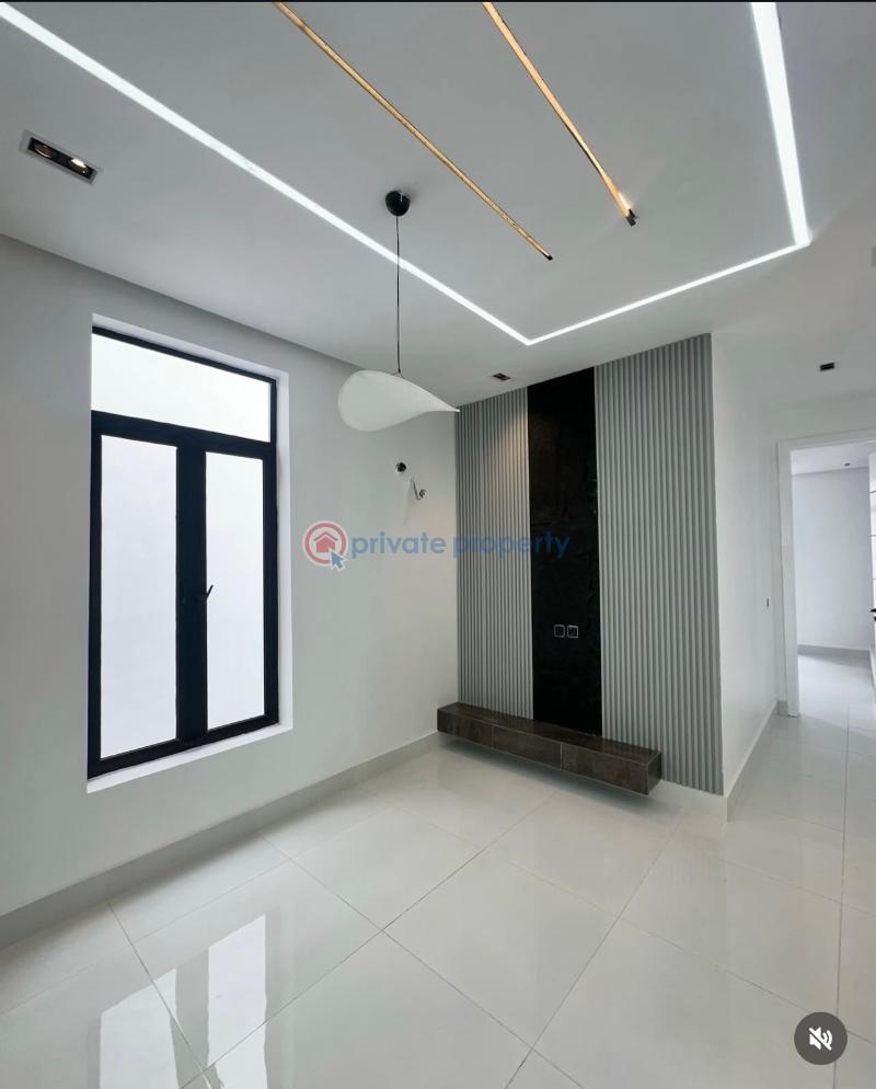 5 bedroom house with a pool and bq in chevron lekki - 5 5 bedroom Duplex For Sale Chevron Lekki Chevron Drive Lekki Lagos - 5
