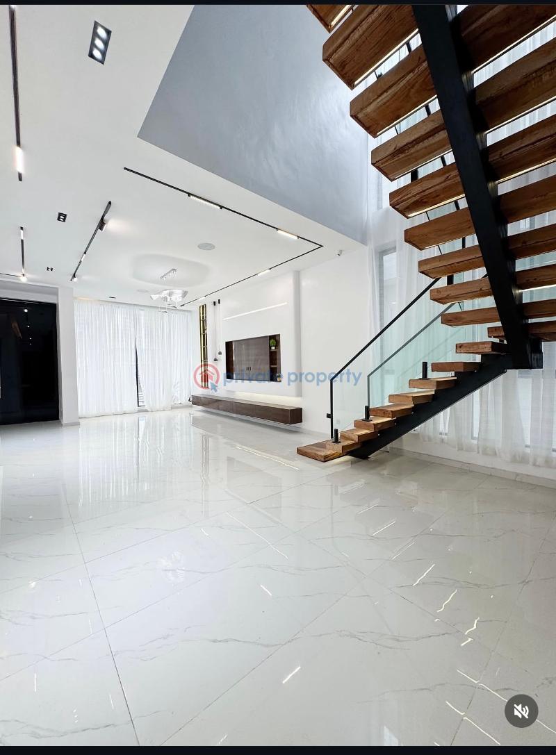 5 bedroom Duplex For Sale Victoria Garden City Lekki Lagos - 3