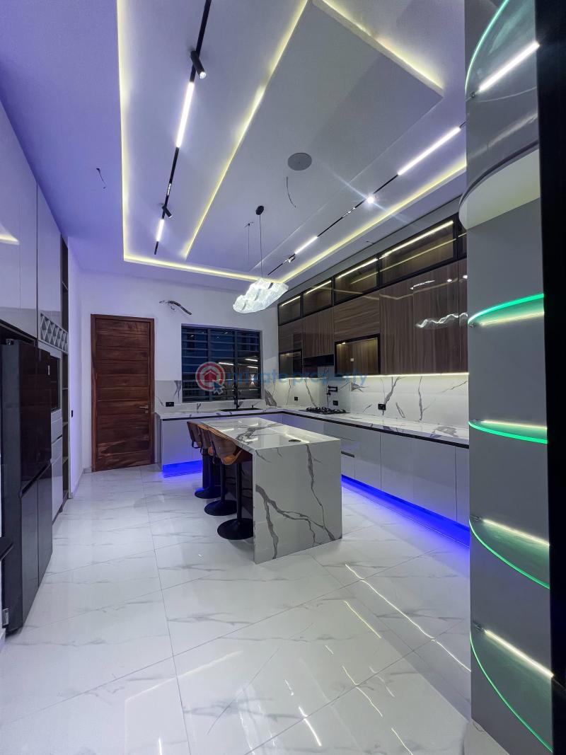 5 bedroom Detached Duplex For Sale Ikota Lekki Lagos - 8