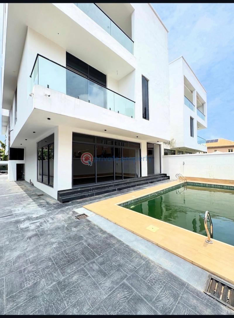 5 bedroom Detached Duplex For Sale Admiralty Lekki Phase 1 Lagos - 1
