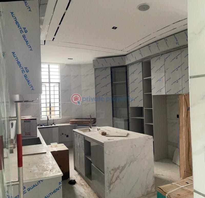 5 bedroom luxurious fully detached duplex(work ongoing). - 2 5 bedroom Detached Duplex For Sale Hampton Lake Estate, Chevron Drive, Alternative Route Lekki Phase 1 Lagos - 2