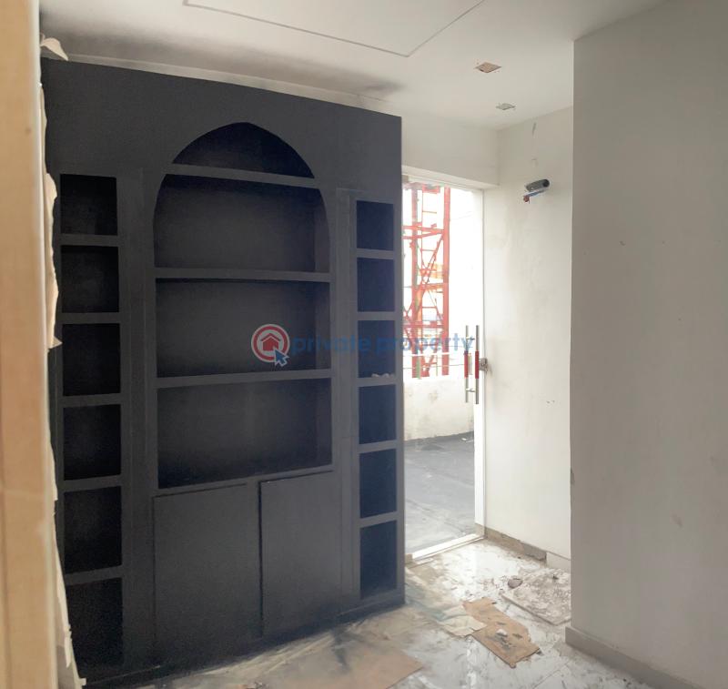 5 bedroom luxurious fully detached duplex(work ongoing). - 22 5 bedroom Detached Duplex For Sale Hampton Lake Estate, Chevron Drive, Alternative Route Lekki Phase 1 Lagos - 22