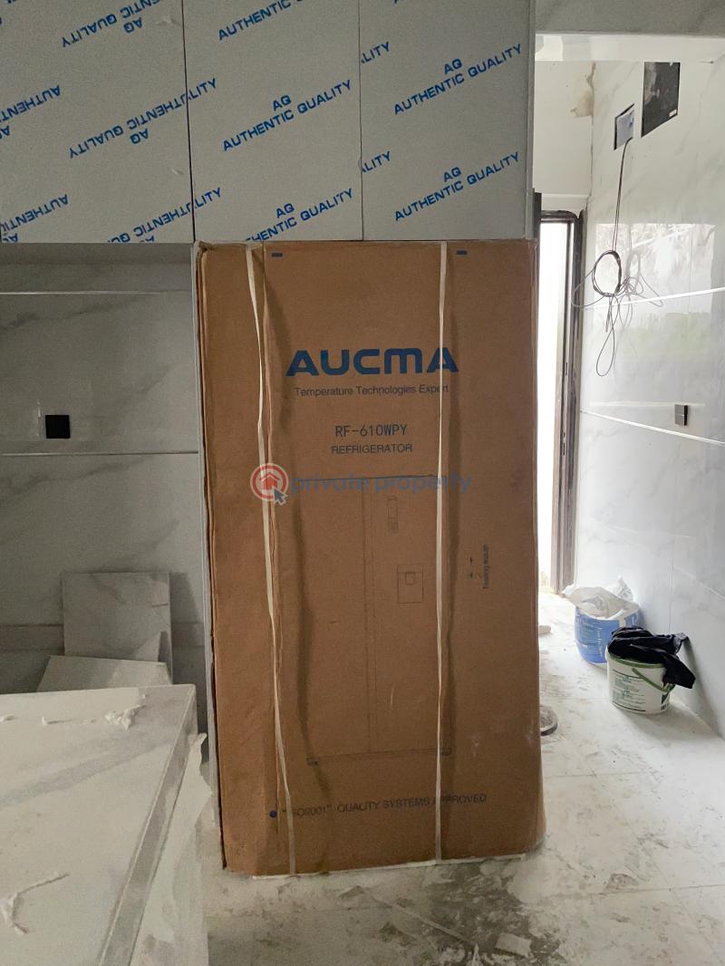 5 bedroom luxurious fully detached duplex(work ongoing). - 3 5 bedroom Detached Duplex For Sale Hampton Lake Estate, Chevron Drive, Alternative Route Lekki Phase 1 Lagos - 3