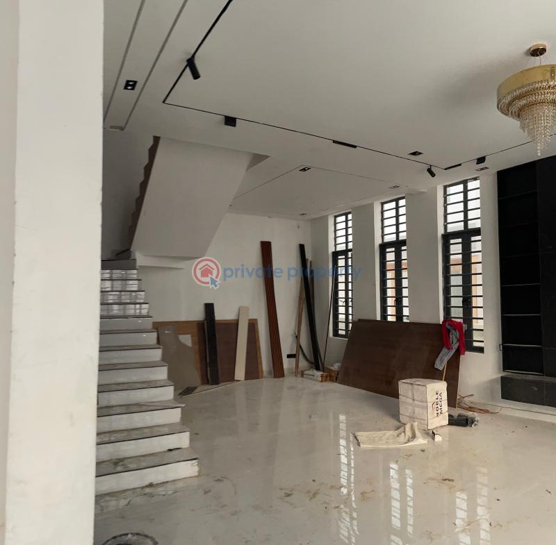5 bedroom luxurious fully detached duplex(work ongoing). - 6 5 bedroom Detached Duplex For Sale Hampton Lake Estate, Chevron Drive, Alternative Route Lekki Phase 1 Lagos - 6