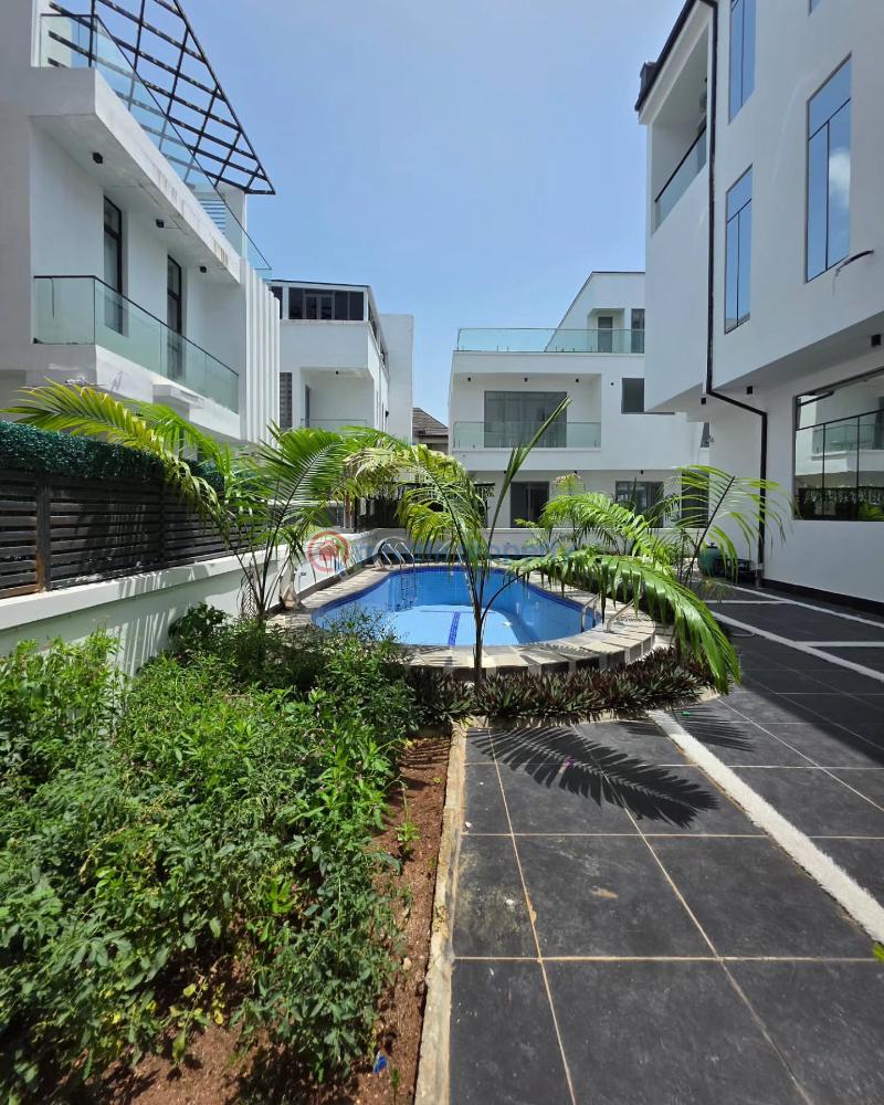 5 bedroom luxuriously finished duplex with swimming pool cinema & lots more - 18 5 bedroom Detached Duplex For Sale Osapa London Lekki Lagos - 18