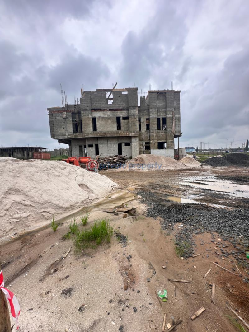 5 bedroom Detached Duplex For Sale 08 Garden City Estate New Layout Port Harcourt Rivers - 2