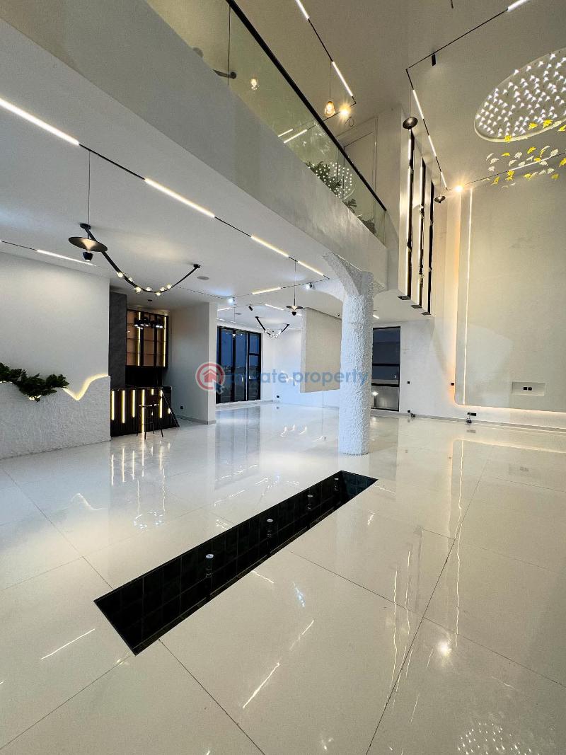 5 bedroom Detached Duplex For Sale Osapa London Lekki Lagos - 1