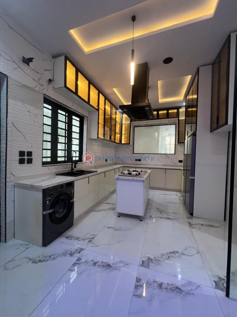 5 bedroom Detached Duplex For Sale Lekki County Ikota Lekki Lagos - 4