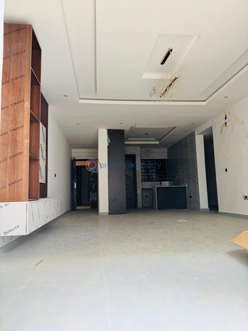 5 bedroom Maisonette For Sale Adeniyi Jones Ikeja Lagos - 4