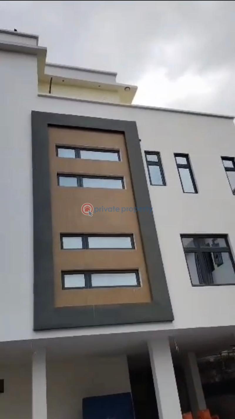 5 bedroom maisonette i a serene estate in maryland asking price      540m title.   cof o direct brief - 0 5 bedroom Detached Duplex For Sale Maryland Lagos - 0