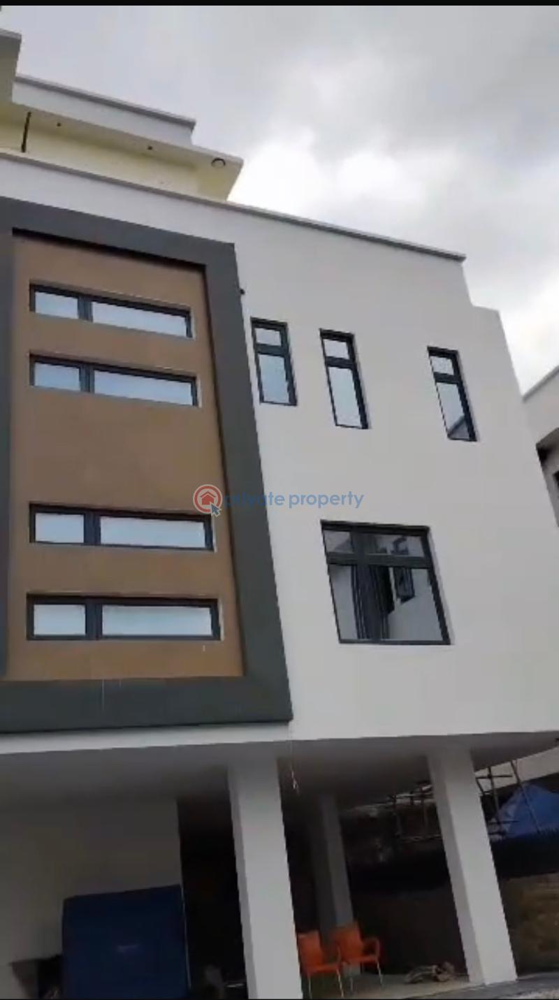5 bedroom Maisonette For Sale Maryland Lagos - 1