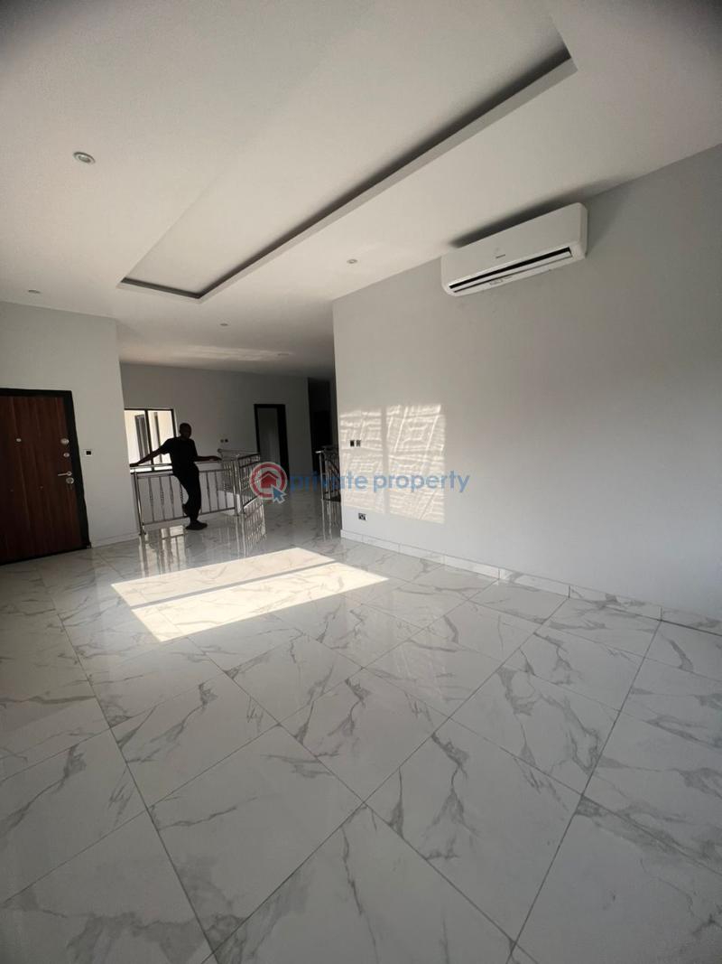 5 bedroom Maisonette For Sale Ikeja GRA Lagos - 3