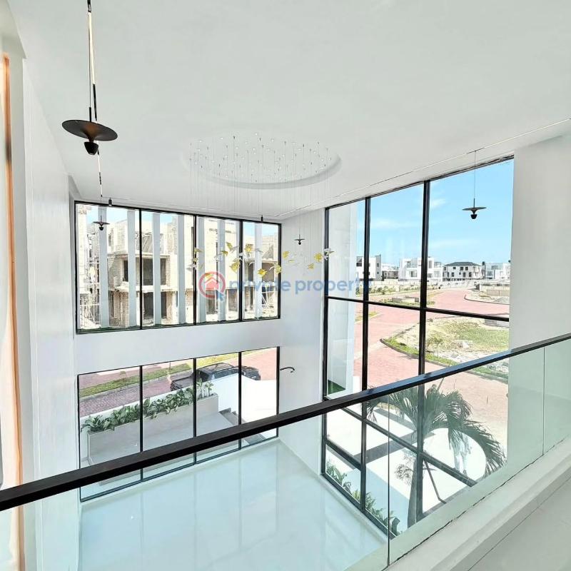 5 bedroom Duplex For Sale Osapa London Lekki Lagos - 4