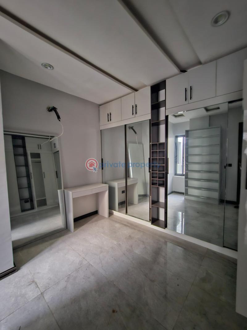 5 bedroom Flat & Apartment For Sale Lekki Phase 1 Lagos - 3
