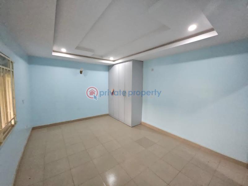 5 bedroom Terraced Bungalow For Rent Lokogoma Abuja Phase 2  - 2