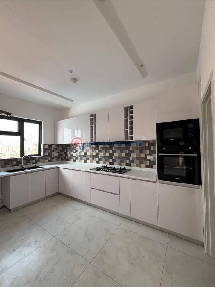 5 bedroom Maisonette For Sale Continental Hotel, Eko Court Complex, Mega Plaza, Spar, Cilantro Lagos, Reddington Hospital, Eko Hotel & More. Victoria Island Lagos - 4