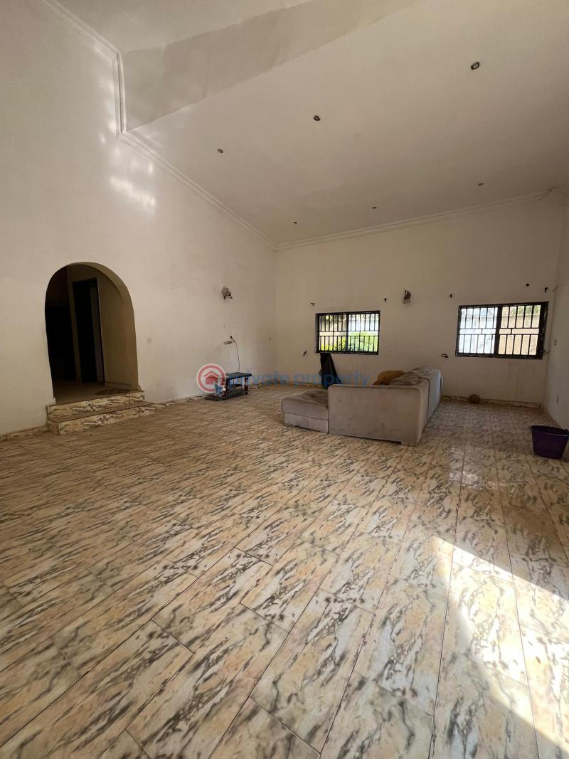 5 bedroom Penthouse For Sale Kaura Abuja Phase 2  - 8