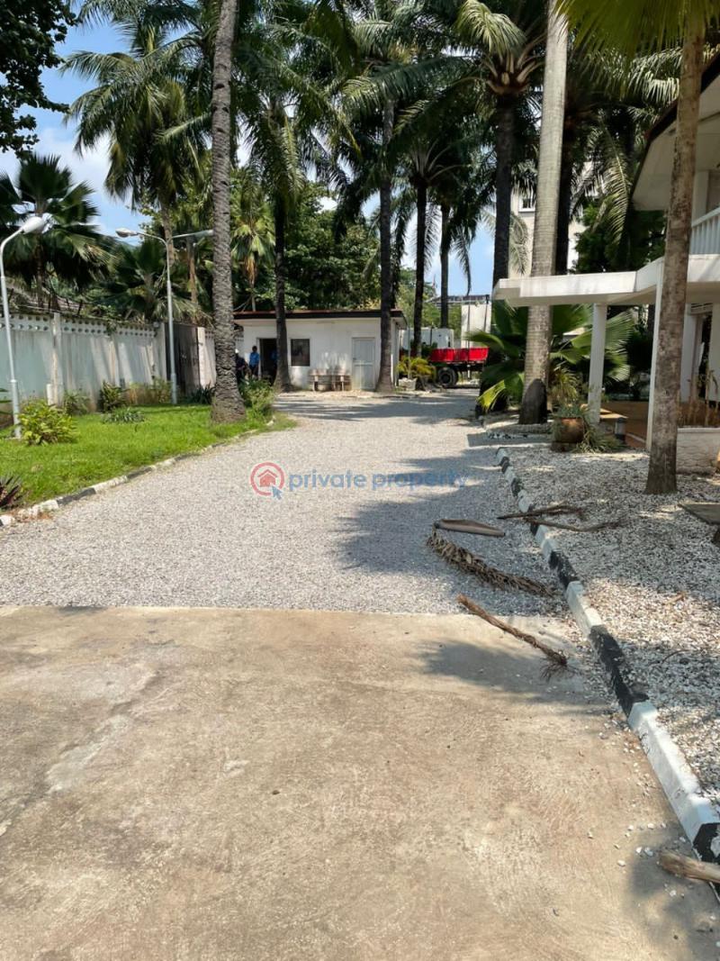 5-bedroom property with 3 bqs - 4 5 bedroom House For Sale Ikoyi Lagos - 4