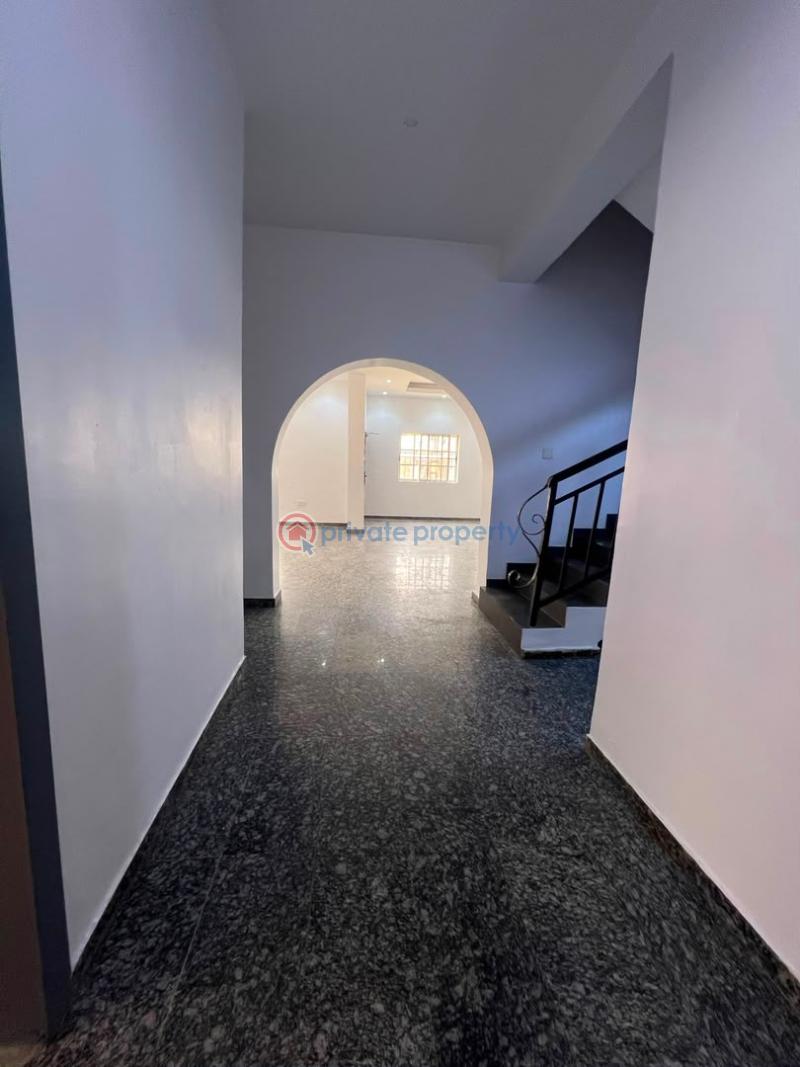 5 bedroom Semi detached Duplex For Rent Lekki Phase 1 Lagos - 1