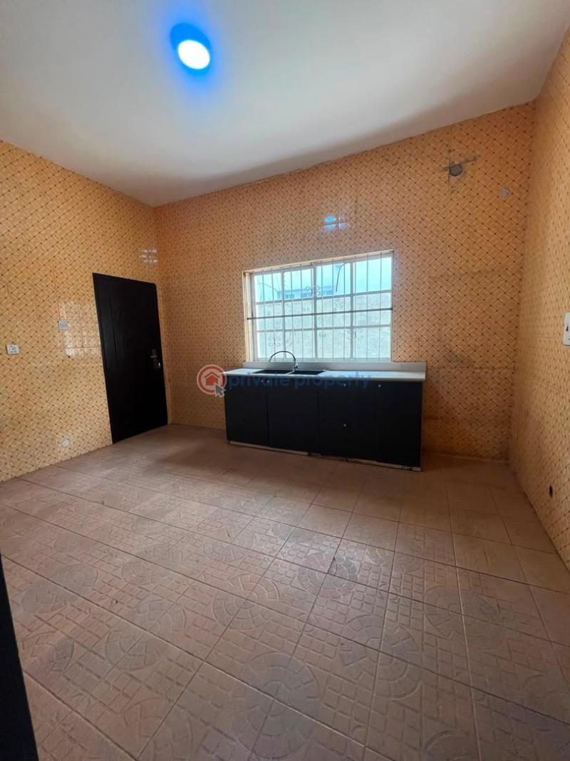 5 bedroom Semi detached Duplex For Rent Lekki Phase 1 Lagos - 4