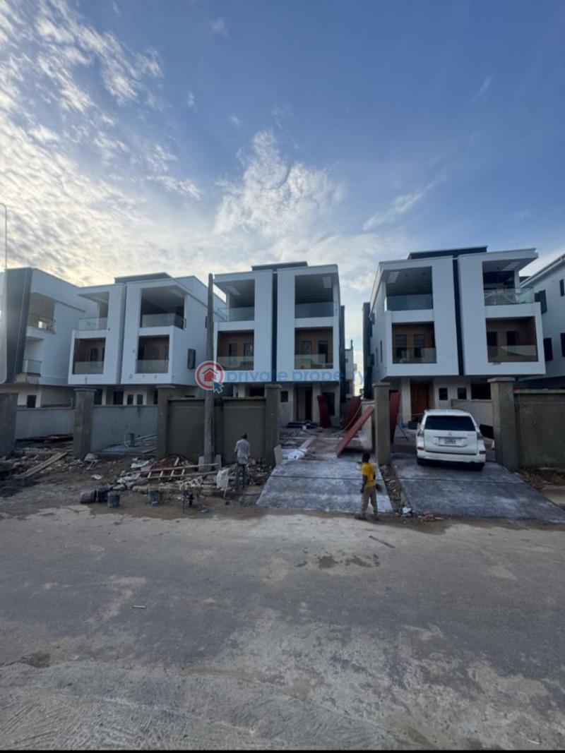 5 bedroom Semi detached Duplex For Sale Ogudu GRA Lagos - 1