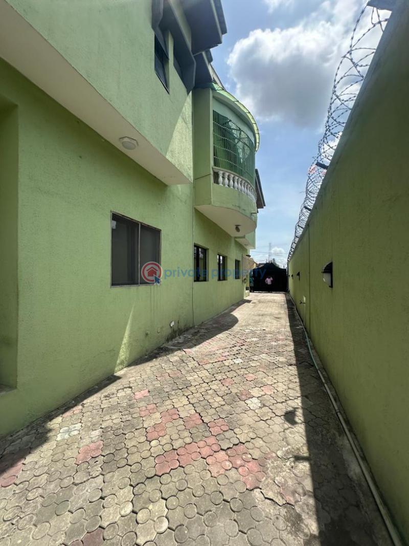 5 bedroom Semi detached Duplex For Rent Lekki Phase 1 Lagos - 5