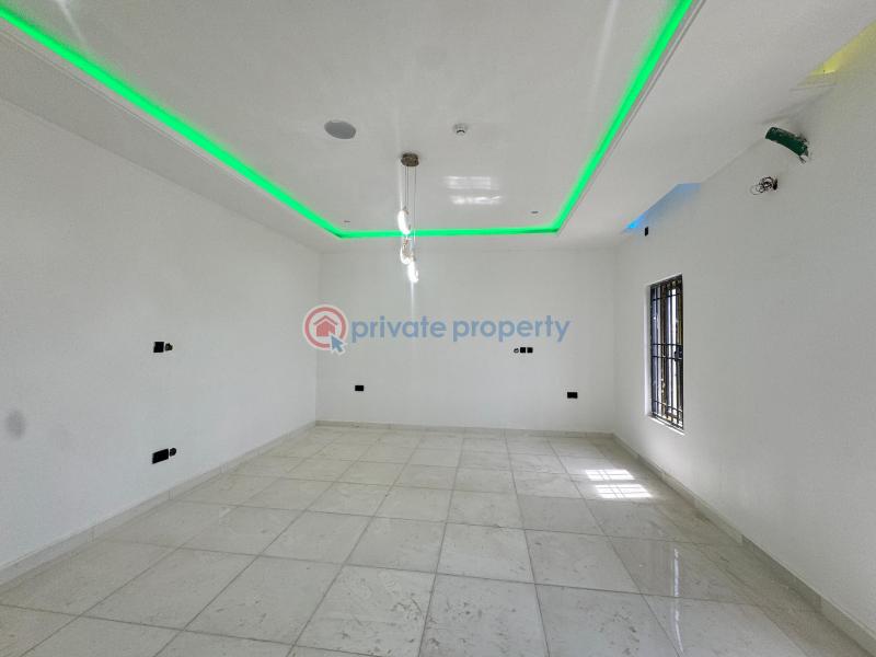 5 bedroom Semi detached Duplex For Sale Utako Abuja Phase 2  - 3