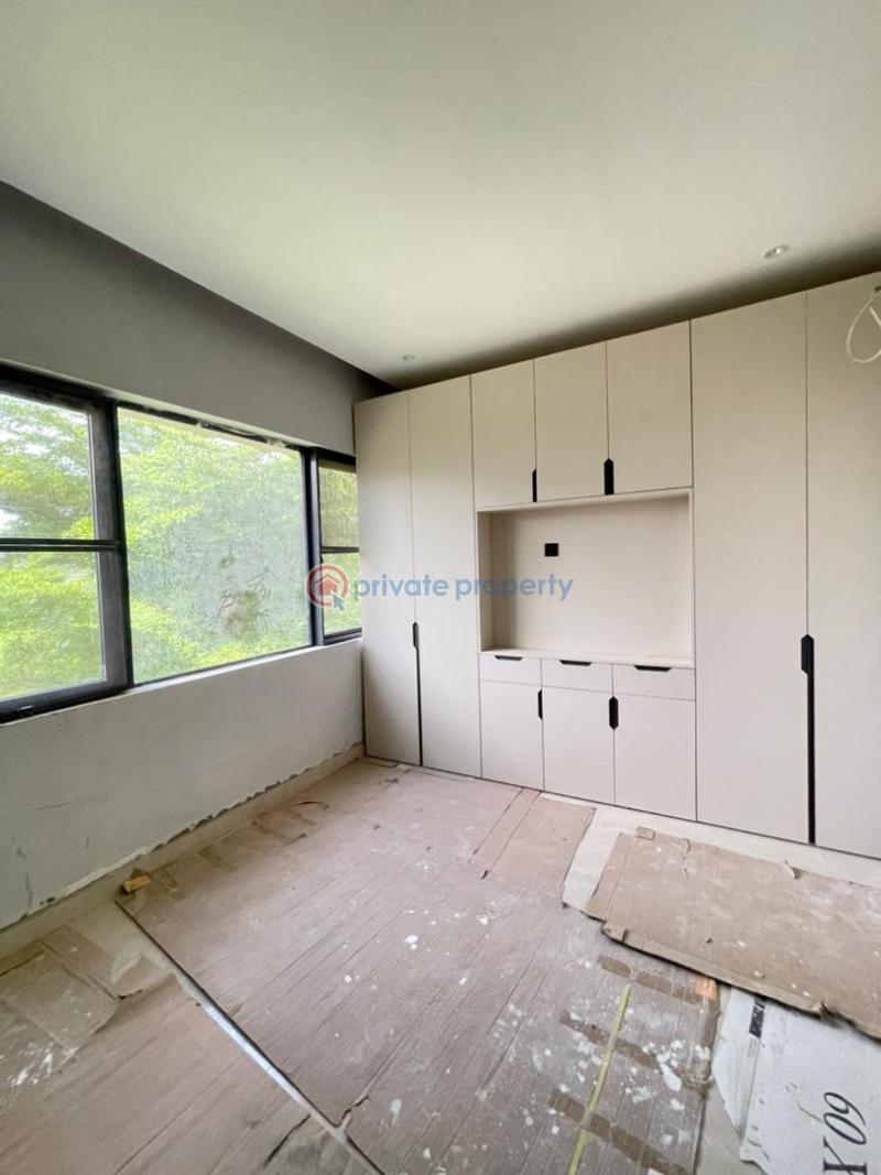 5 bedroom Semi detached Duplex For Sale Banana Island Ikoyi Lagos - 4