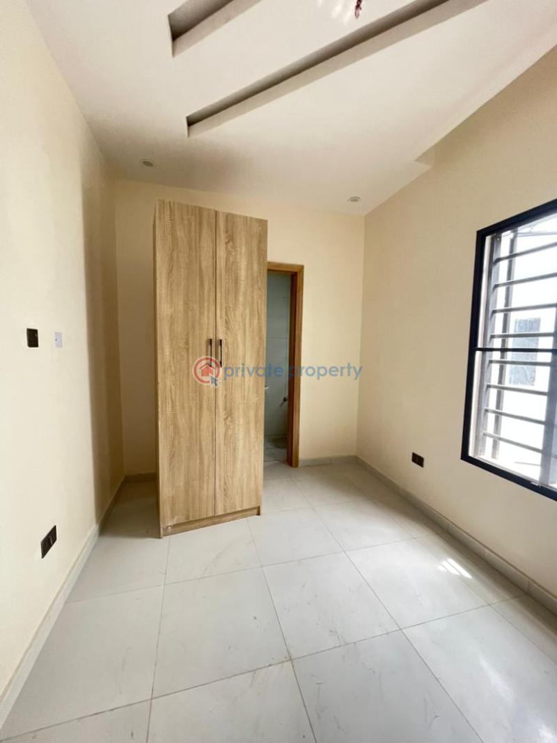 5 bedroom Semi detached Duplex For Sale Ogudu GRA Lagos - 9