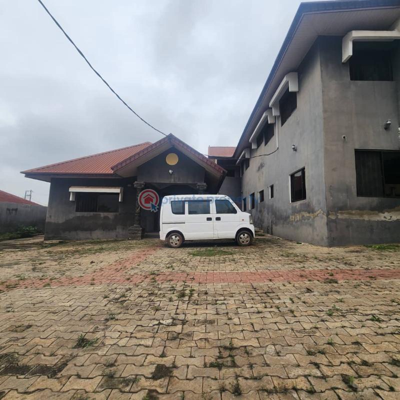 5 bedroom Block Of Flats For Sale Peace And Progress Estate, Akobo Ibadan Oyo - 5