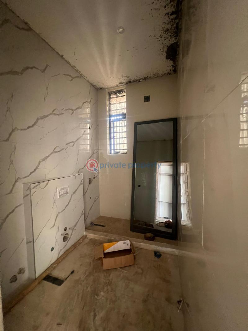 5 bedroom Semi detached Duplex For Sale Magodo Gra Phrase 1 Magodo GRA Phase 1 Ojodu Lagos - 9