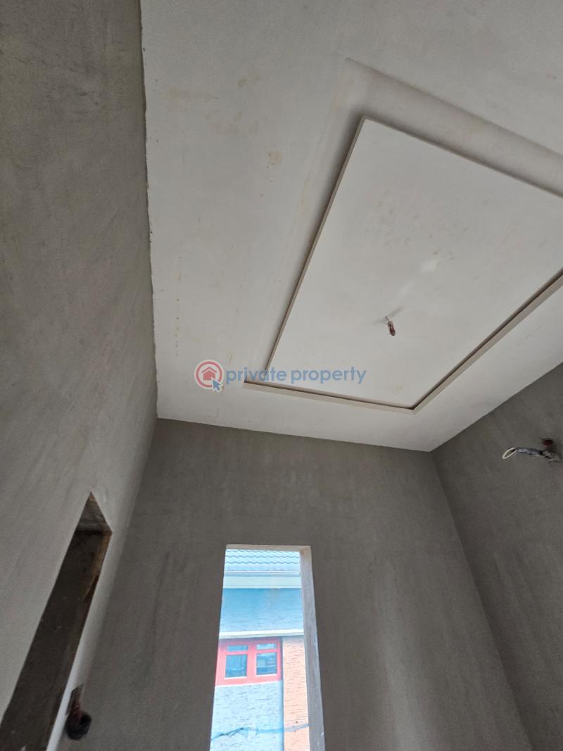 5 bedroom Detached Duplex For Sale Gbagada Estate Gbagada Phase 2 Lagos - 6