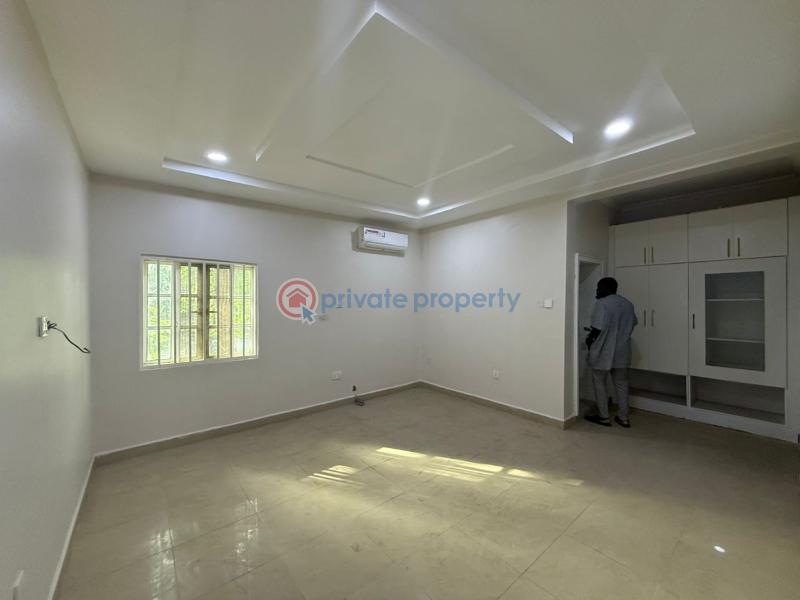 5 bedroom House For Sale Wuse II Abuja Phase 1  - 5