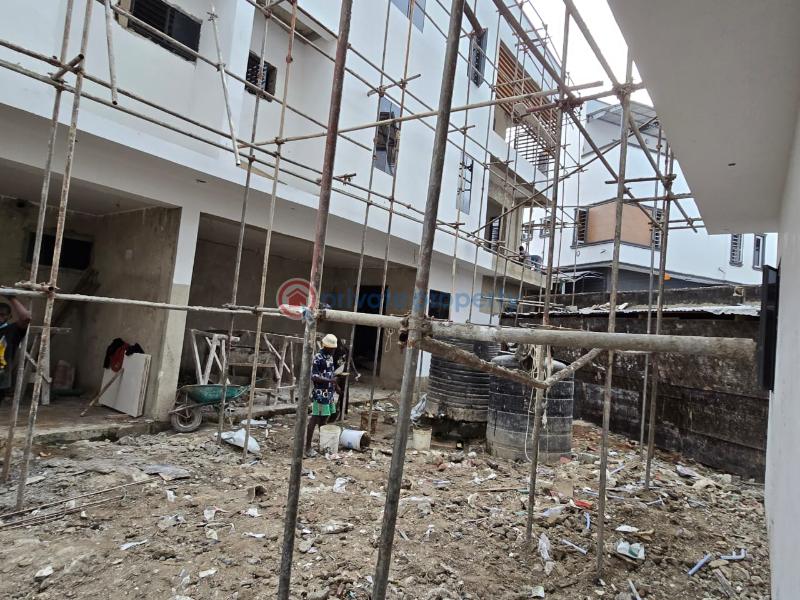 5 bedroom Semi detached Duplex For Sale Ajao Estate, Anthony Village Maryland Lagos - 3
