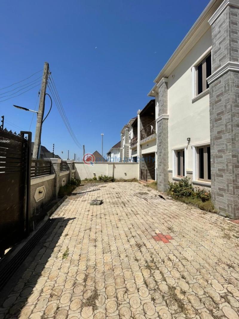 5 bedroom Semi detached Duplex For Sale Galadinmawa Galadimawa Abuja Phase 3  - 1