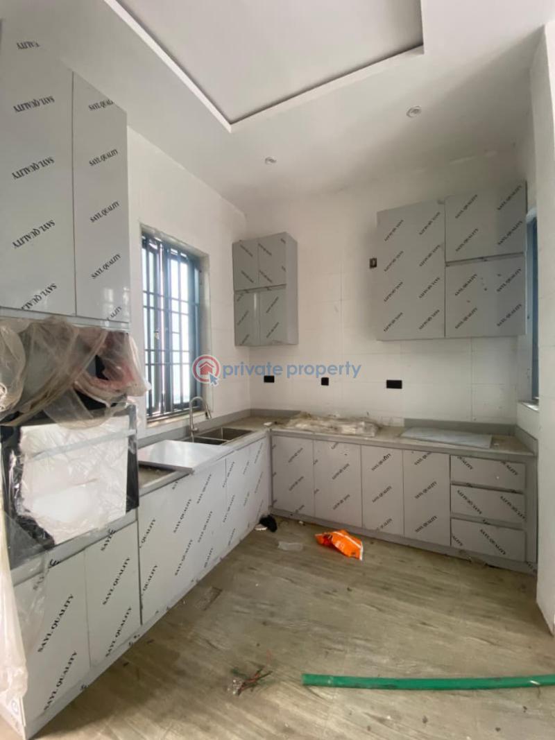 5 bedroom Semi detached Duplex For Sale Ikate Lekki Lagos - 11