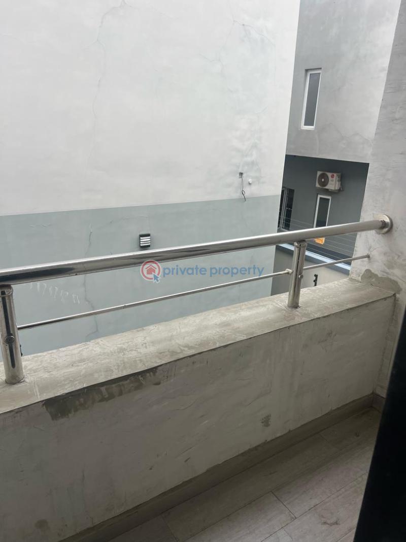 5 bedroom semi detached duplex + bq & courtyard 🏡 - 30 5 bedroom Detached Duplex For Sale Magodo Phase 1 Lekki Phase 1 Lagos - 30