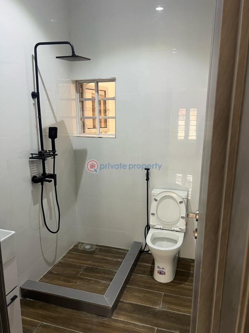 5 bedroom semi detached duplex + bq & courtyard 🏡 - 29 5 bedroom Detached Duplex For Sale Magodo Phase 1 Lekki Phase 1 Lagos - 29