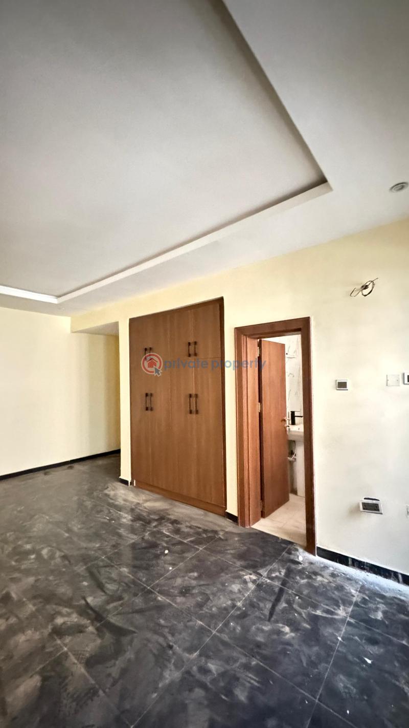 5 bedroom Semi detached Duplex For Sale Utako Abuja Phase 2  - 4