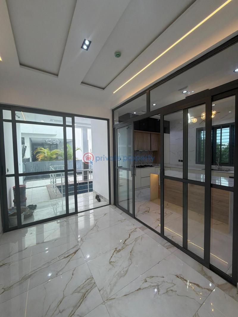 5 bedroom Semi detached Duplex For Sale Ikate Elegushi Lekki Lagos - 6