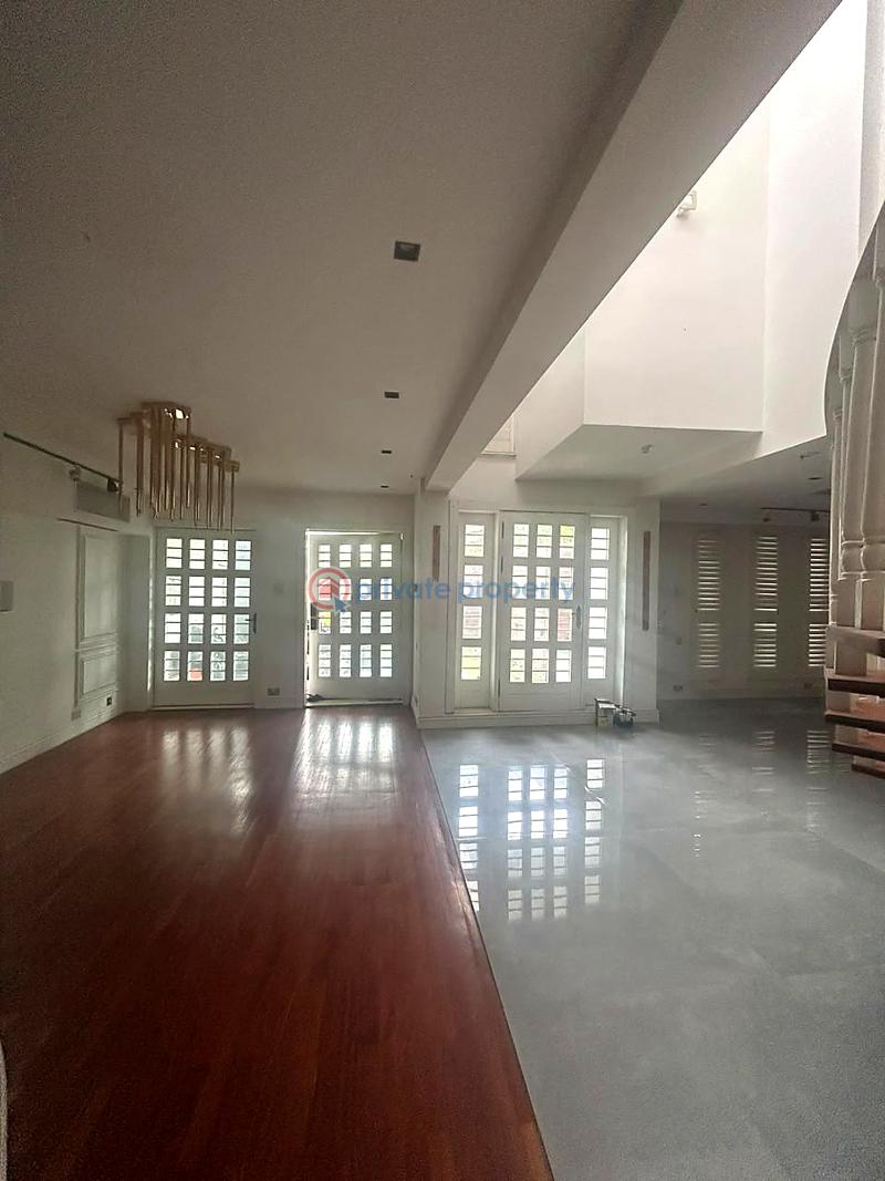 5 bedroom Semi detached Duplex For Rent Ikoyi Lagos - 1